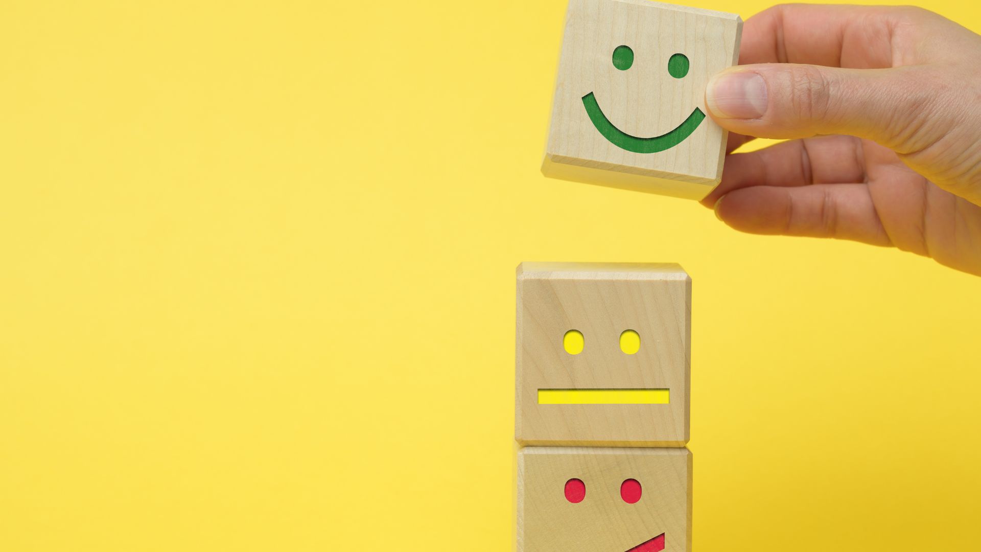 Descubra como palavras-chave em avaliações podem impulsionar seu SEO local e atrair mais clientes para o seu negócio.